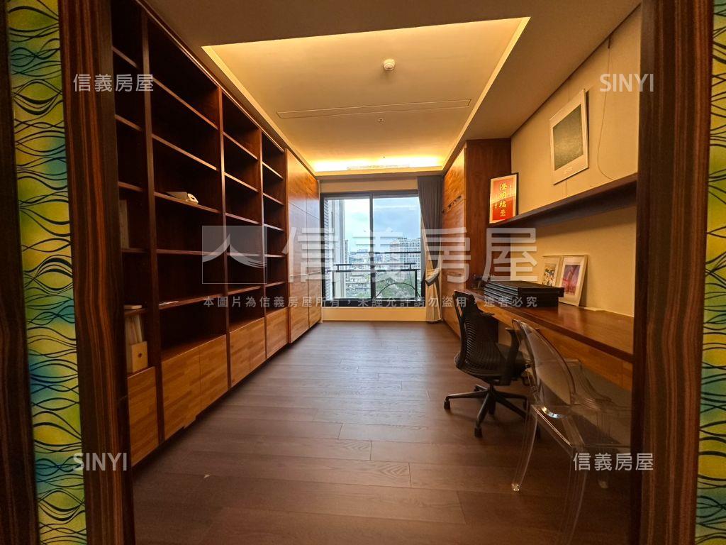 品藏君鼎房屋室內格局與周邊環境