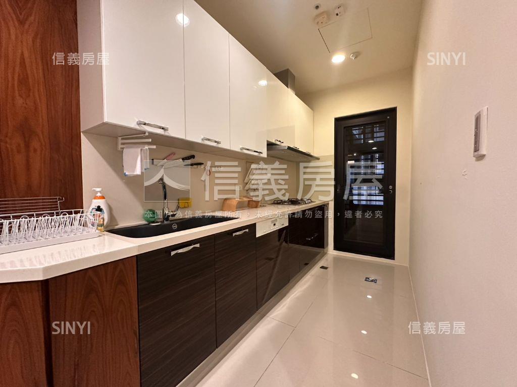 品藏君鼎房屋室內格局與周邊環境