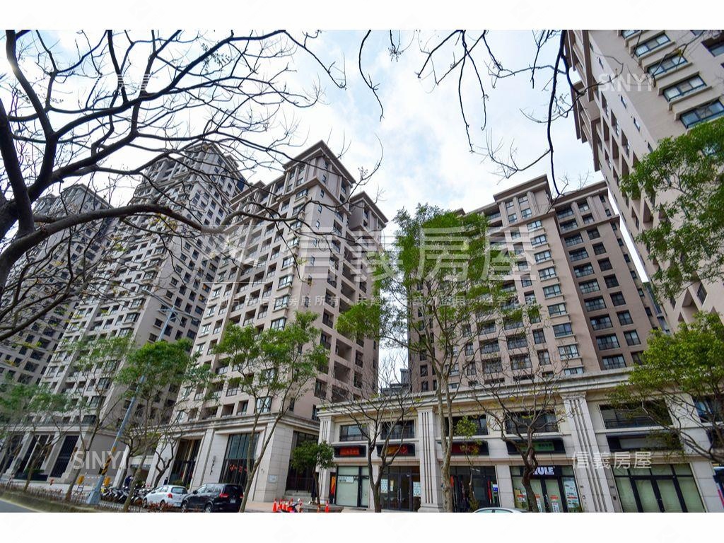 Ｉ－Ｐａｒｋ朝東南雙車位房屋室內格局與周邊環境