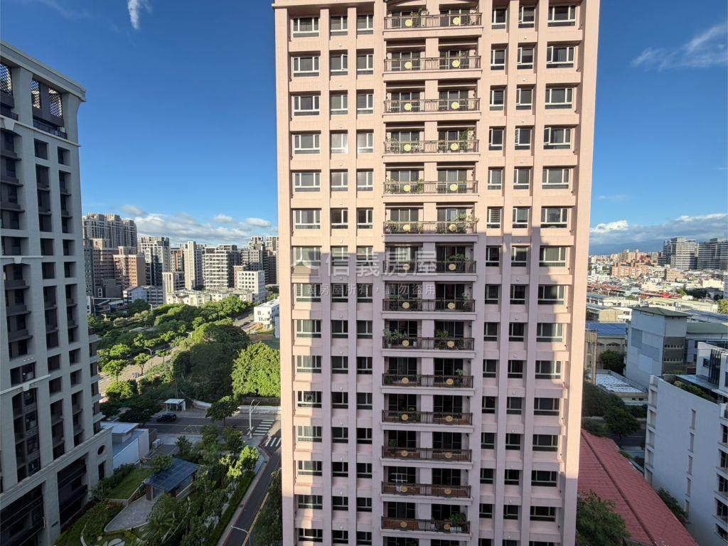 高樓唯樂之丘１＋１有車位房屋室內格局與周邊環境
