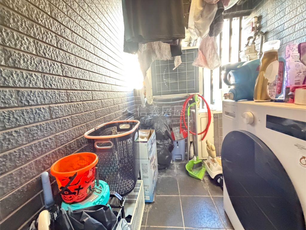 高樓唯樂之丘１＋１有車位房屋室內格局與周邊環境