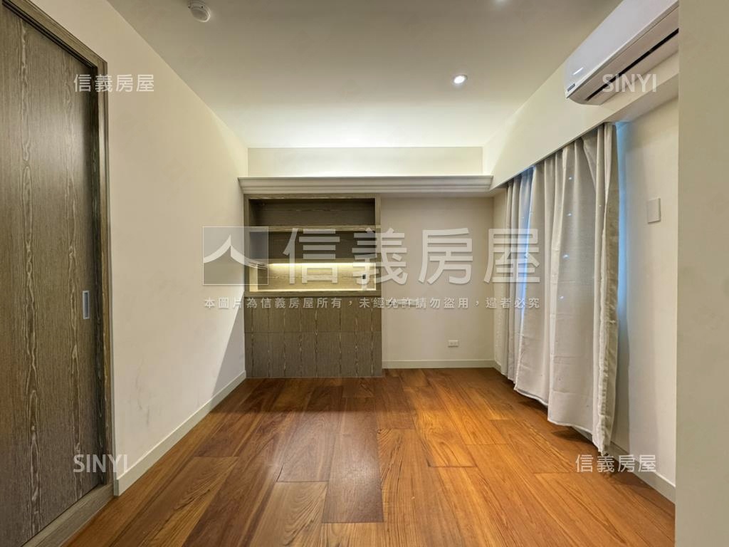 價格實在樓中樓大兩房房屋室內格局與周邊環境