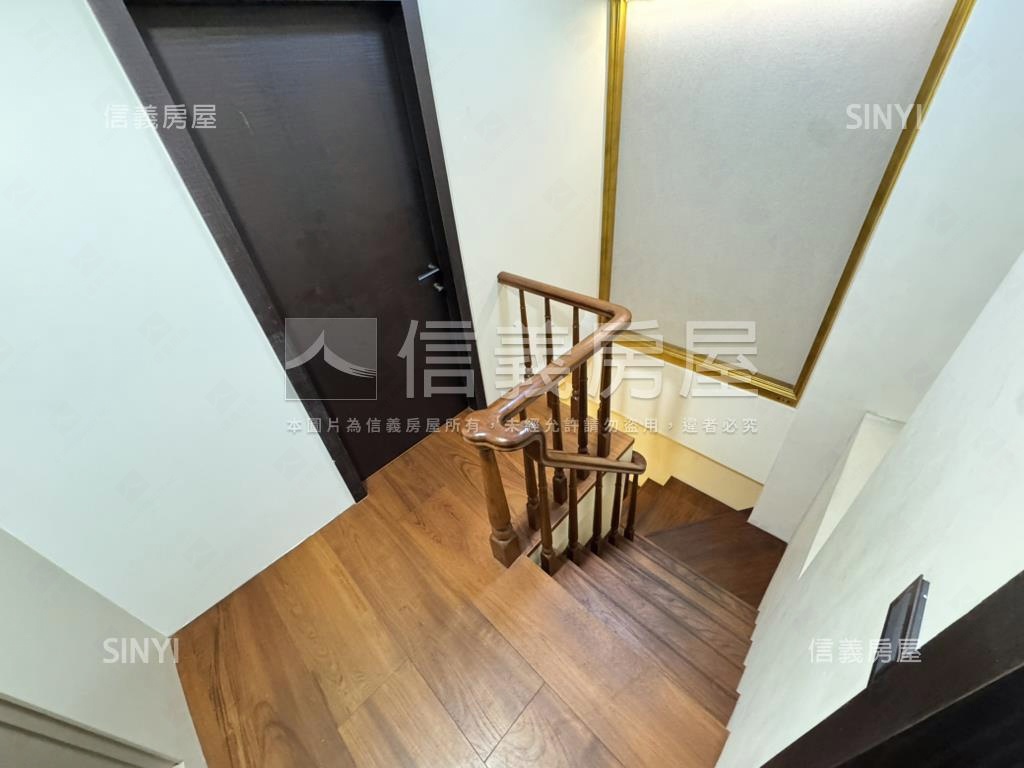 價格實在樓中樓大兩房房屋室內格局與周邊環境