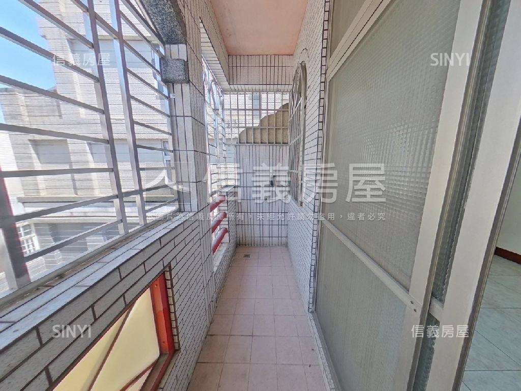未來太子商場大里二期別墅房屋室內格局與周邊環境