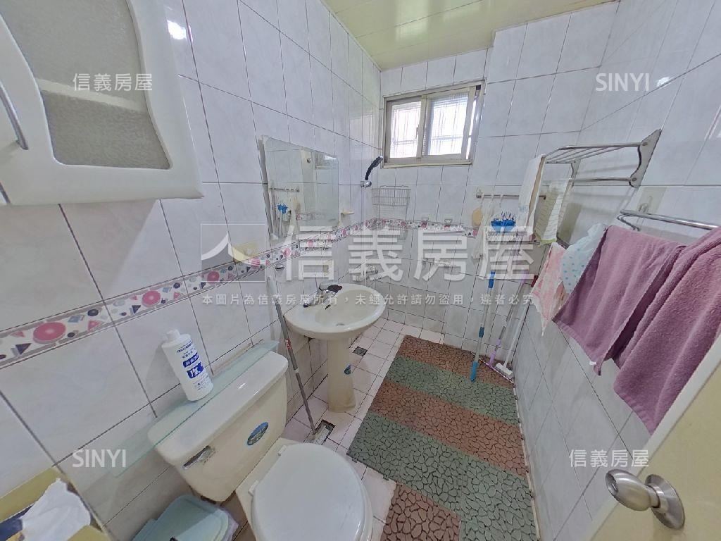 未來太子商場大里二期別墅房屋室內格局與周邊環境