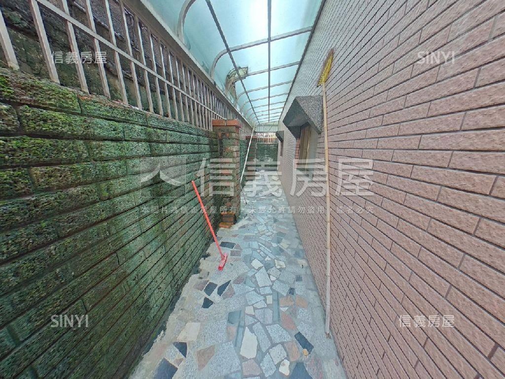 未來太子商場大里二期別墅房屋室內格局與周邊環境