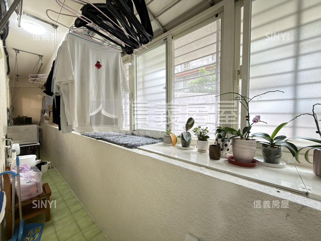 政大遠景˙唯美邊間大空間房屋室內格局與周邊環境