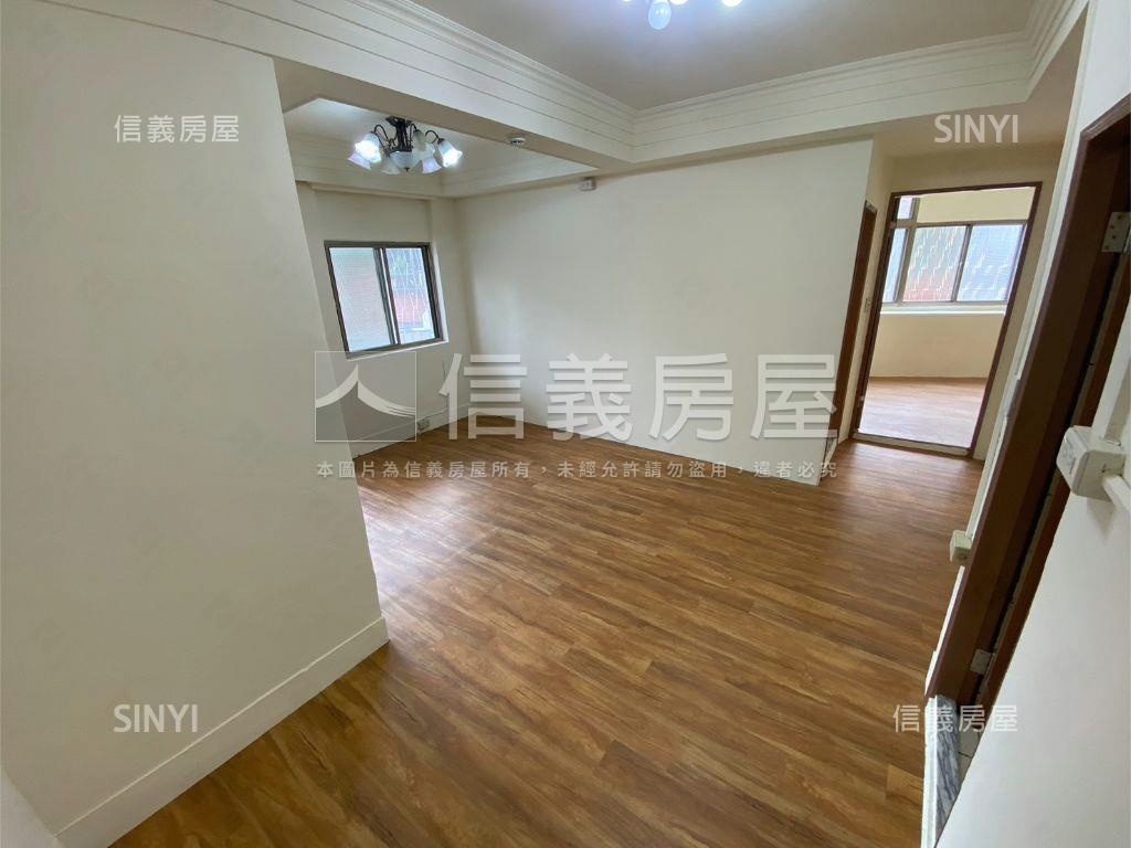 近捷運青年公園２＋１房房屋室內格局與周邊環境