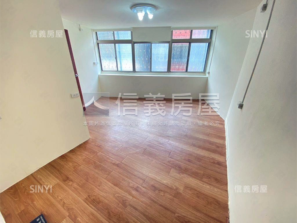 近捷運青年公園２＋１房房屋室內格局與周邊環境