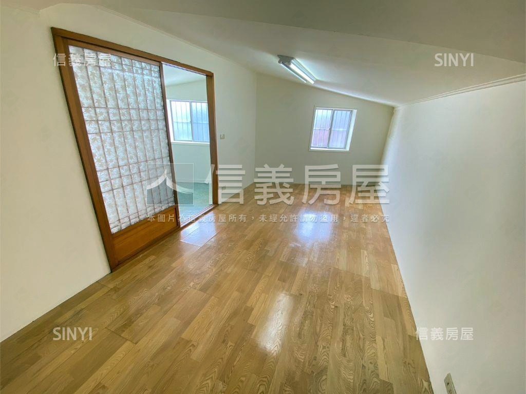 近捷運青年公園２＋１房房屋室內格局與周邊環境