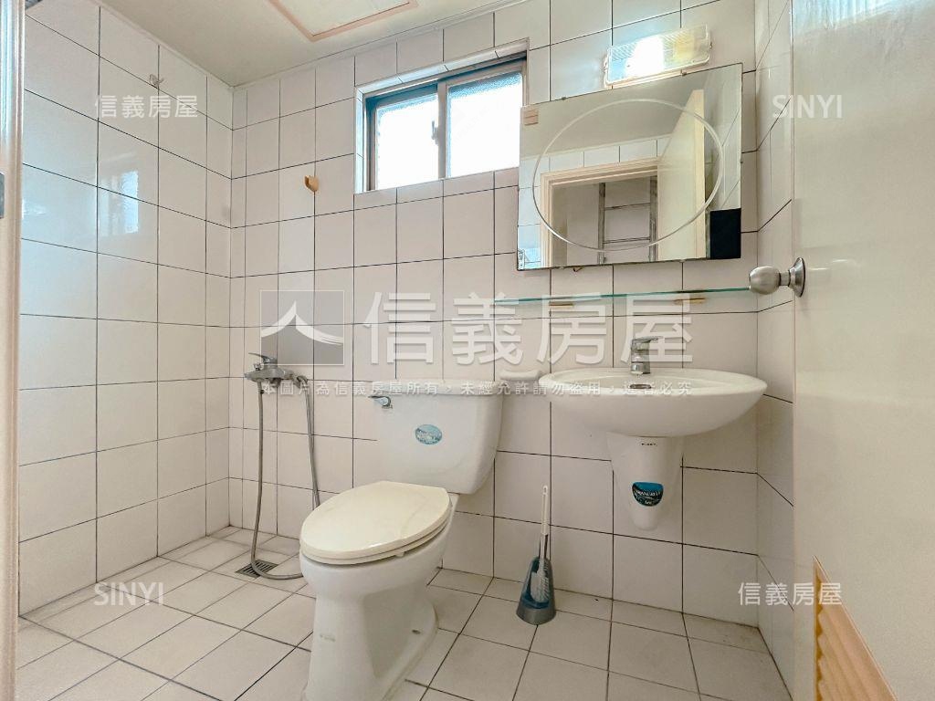 佳里多摩市溫馨邊間透天房屋室內格局與周邊環境