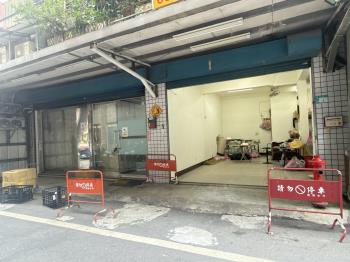 新埔邊間方正一樓公寓