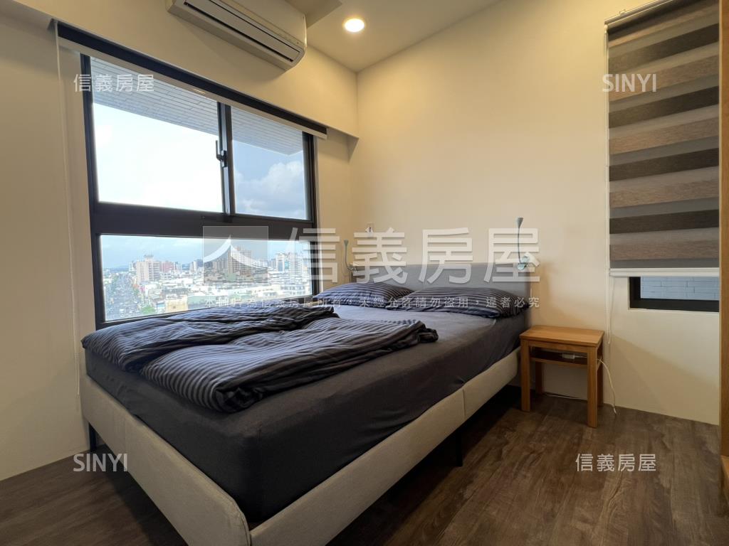 近鳳山火車站精緻兩房車位房屋室內格局與周邊環境