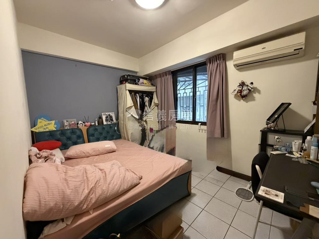北平商圈旁大面寬金店住房屋室內格局與周邊環境