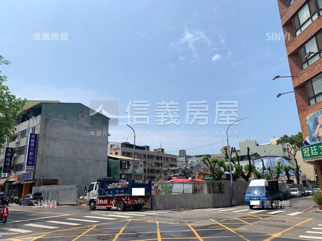極其稀有！四期近捷運素地房屋室內格局與周邊環境