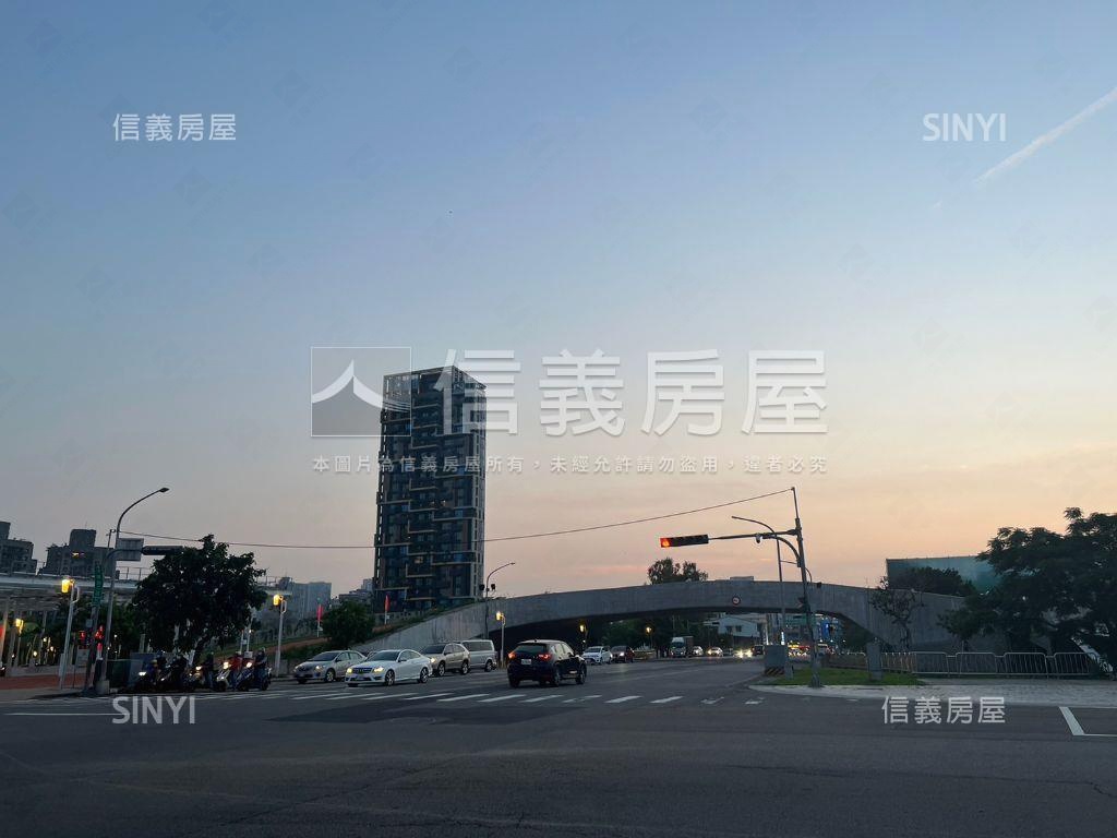 極其稀有！四期近捷運素地房屋室內格局與周邊環境