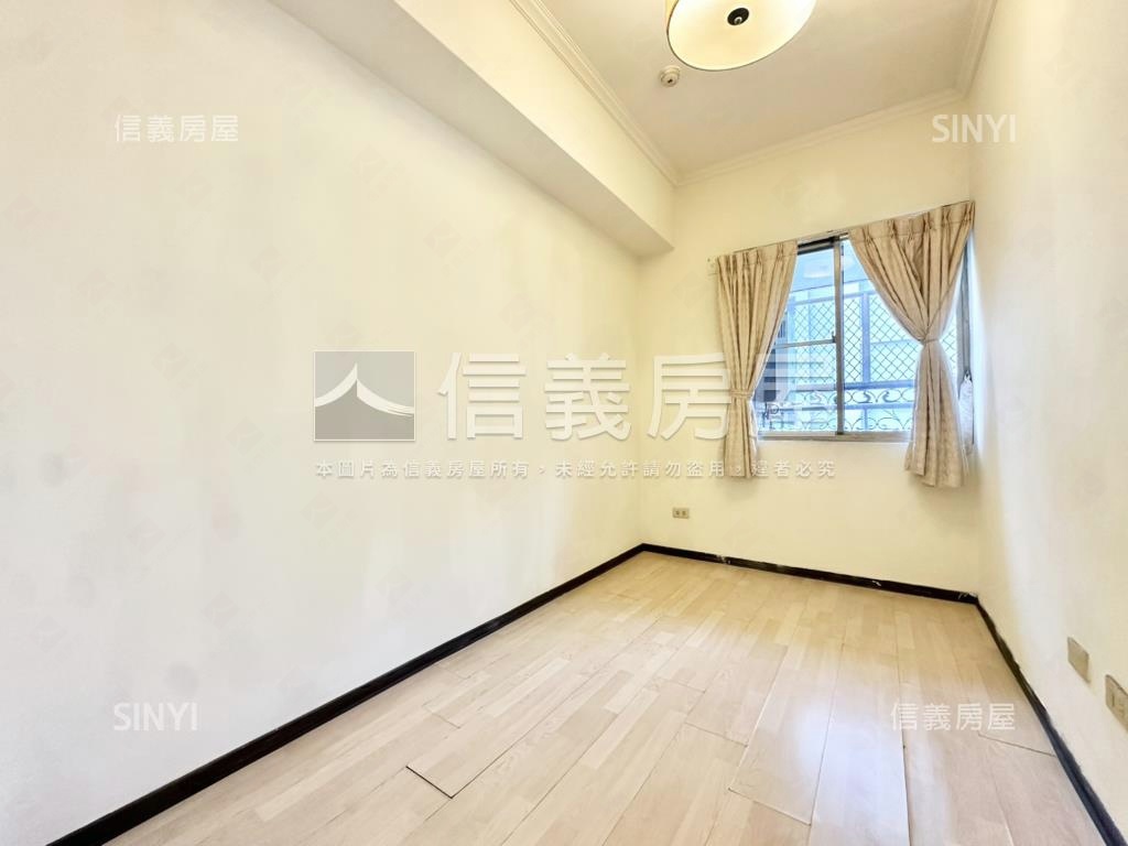 鑫園｜近南屯捷站小資２房房屋室內格局與周邊環境