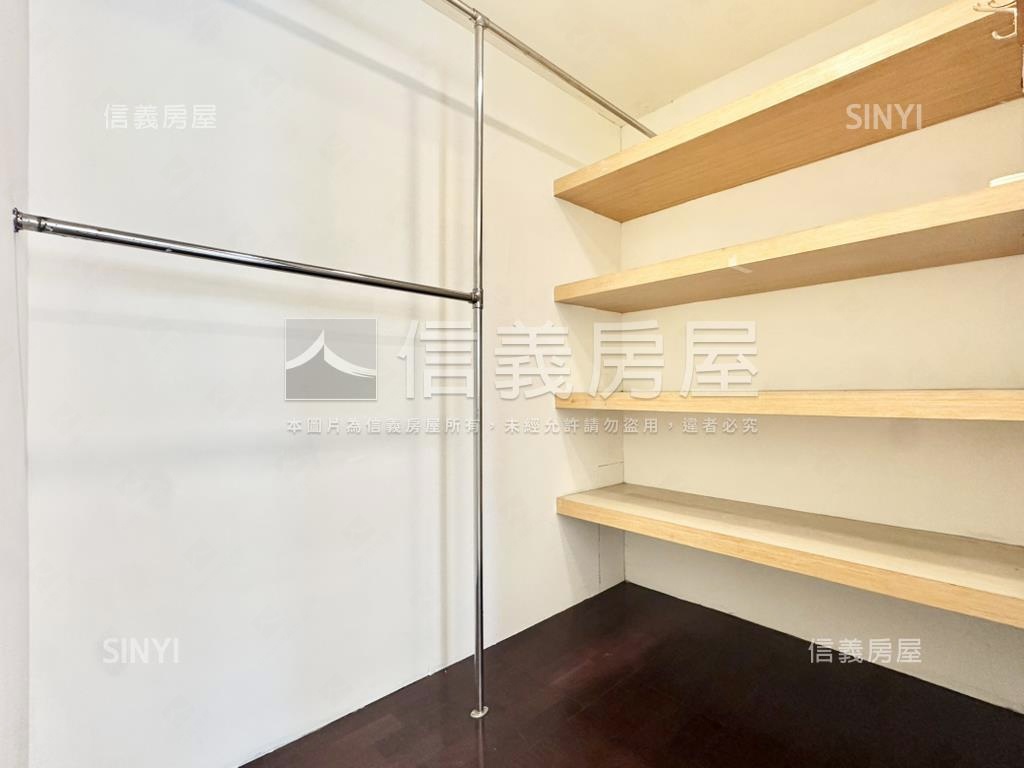 鑫園｜近南屯捷站小資２房房屋室內格局與周邊環境