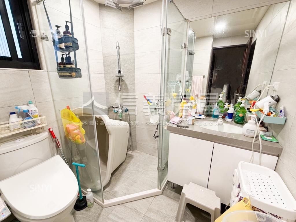 文學苑．三房雙衛浴開窗房屋室內格局與周邊環境