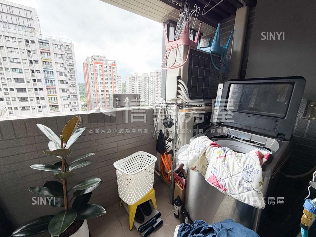 文學苑．三房雙衛浴開窗房屋室內格局與周邊環境