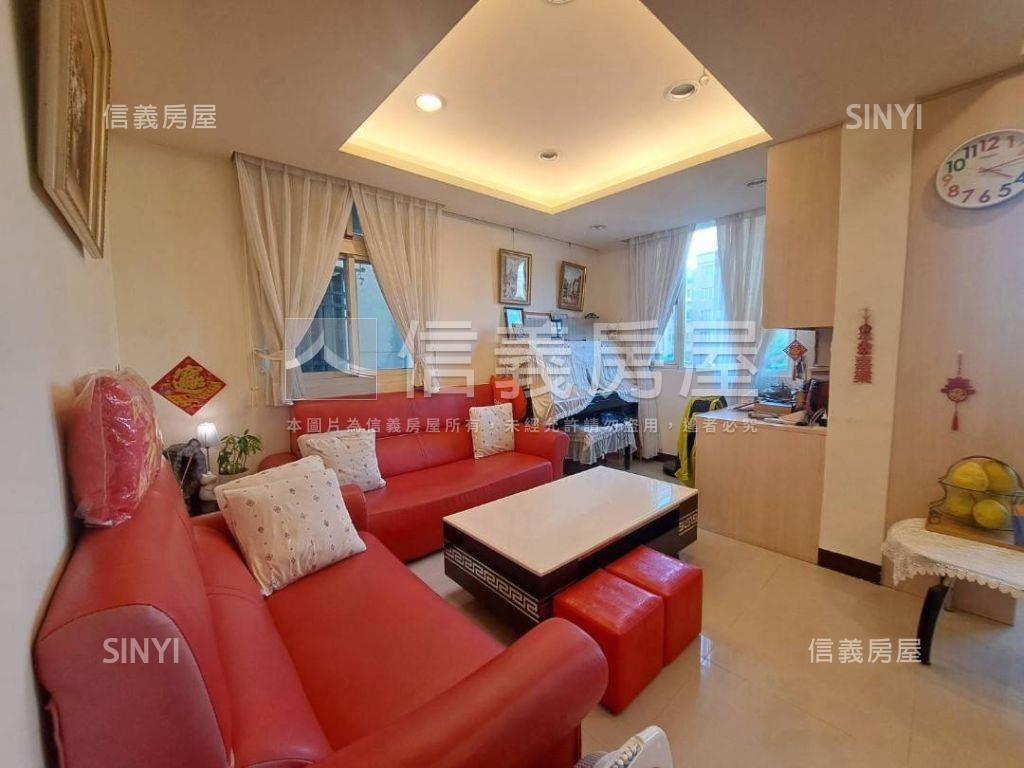 面公園綠意溫馨頂加房屋室內格局與周邊環境