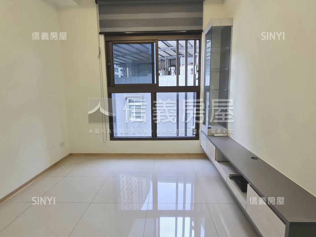 悠秀賞房屋室內格局與周邊環境