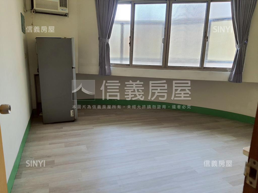 正孝德路角間店面房屋室內格局與周邊環境