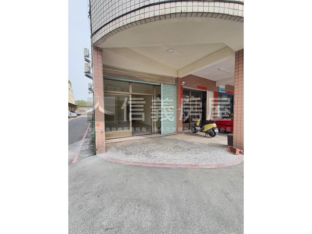 正孝德路角間店面房屋室內格局與周邊環境