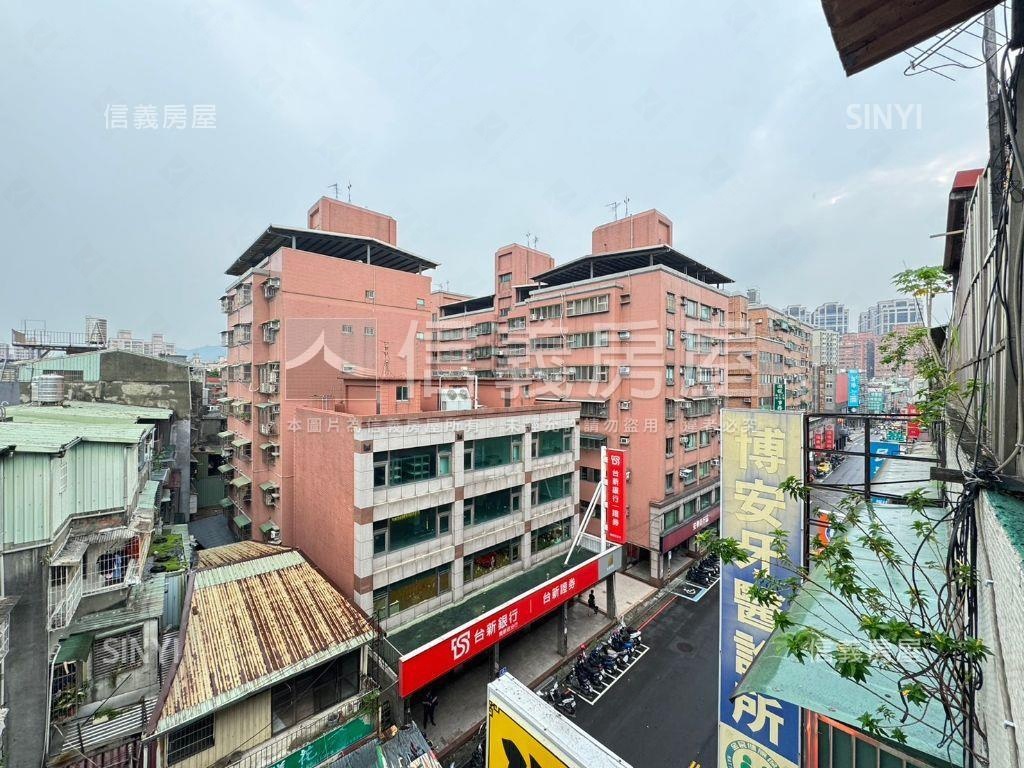 富國路置產金雞母房屋室內格局與周邊環境