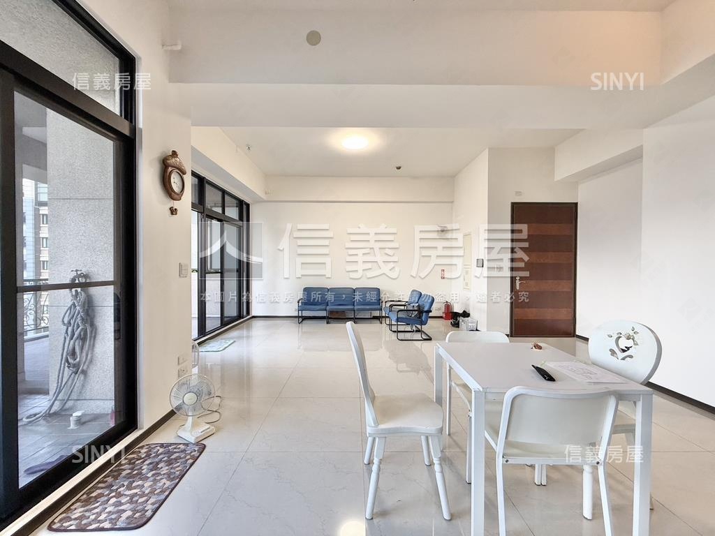 近未來捷運面公園重揚豪邸房屋室內格局與周邊環境