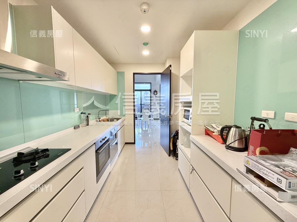 近未來捷運面公園重揚豪邸房屋室內格局與周邊環境