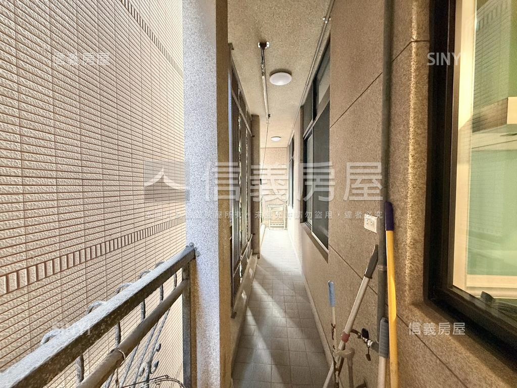 近未來捷運面公園重揚豪邸房屋室內格局與周邊環境