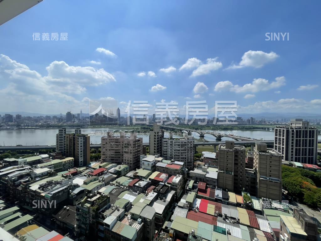 圓富登峰●高樓旖旎風光房屋室內格局與周邊環境