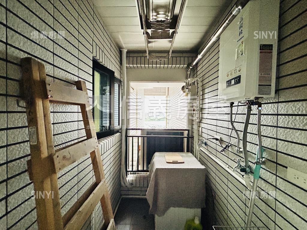 圓富登峰●高樓旖旎風光房屋室內格局與周邊環境