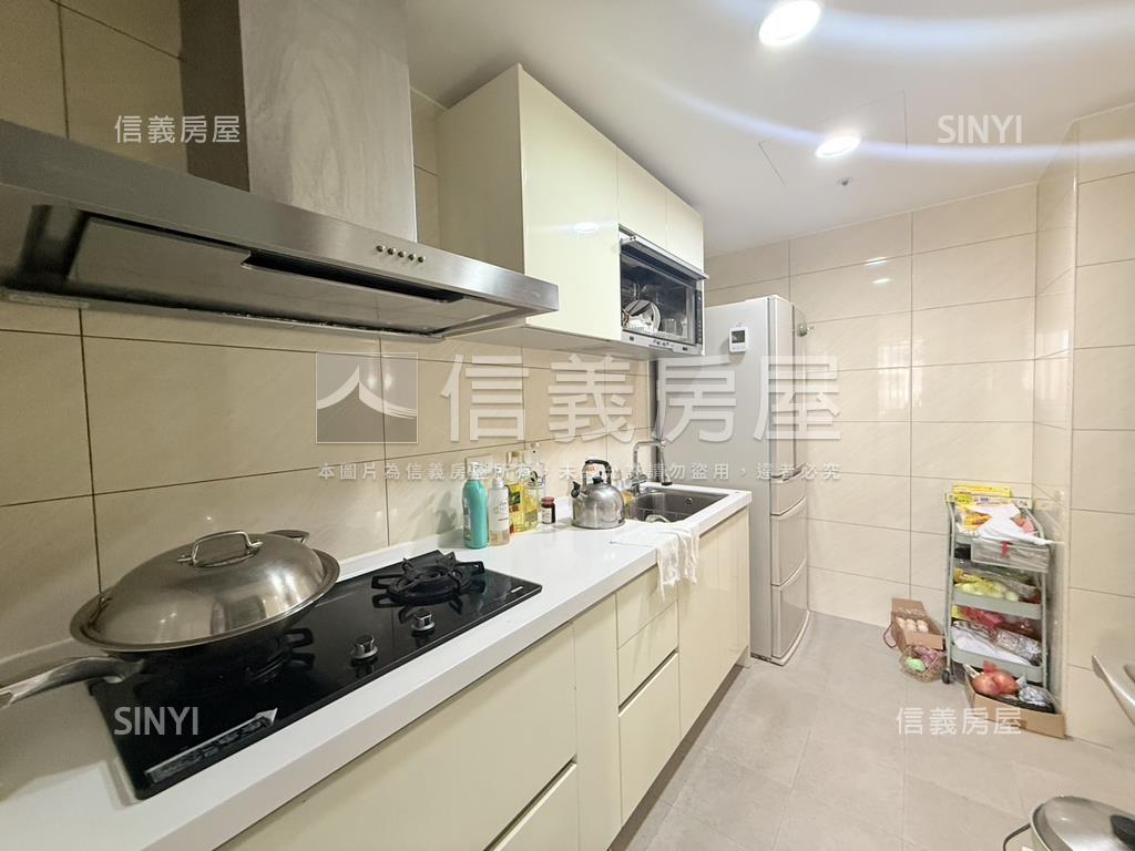 專任－富貴莊園設計宅４房房屋室內格局與周邊環境