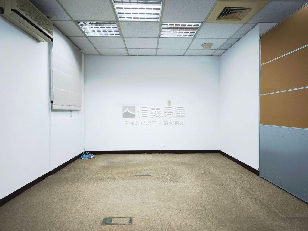 中正區辦公店面住家一樓房屋室內格局與周邊環境