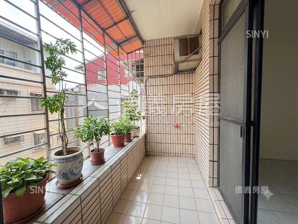 後港二路邊間三面採光房屋室內格局與周邊環境