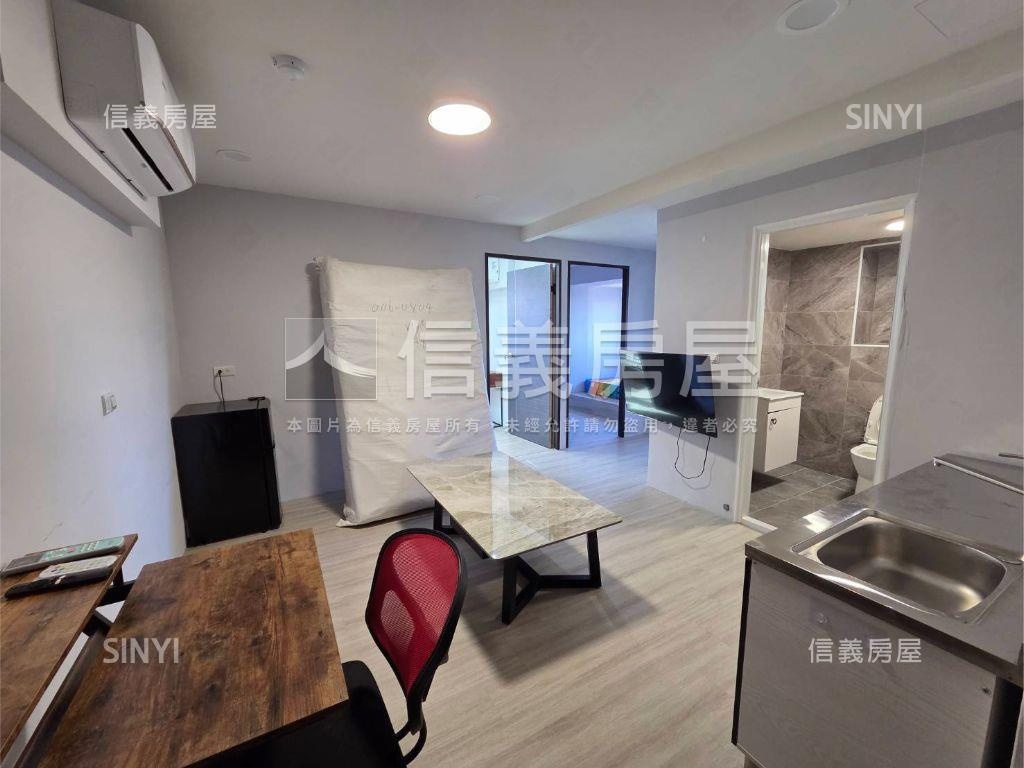 台中車站前電梯美套房房屋室內格局與周邊環境