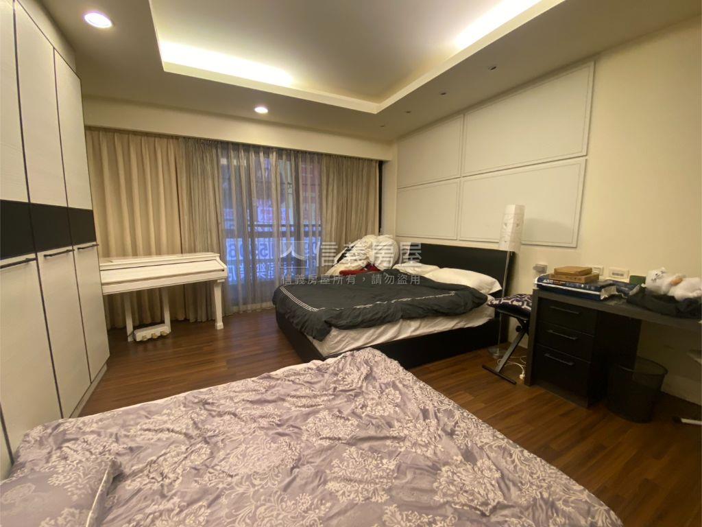 東區正自由路臨路透天房屋室內格局與周邊環境