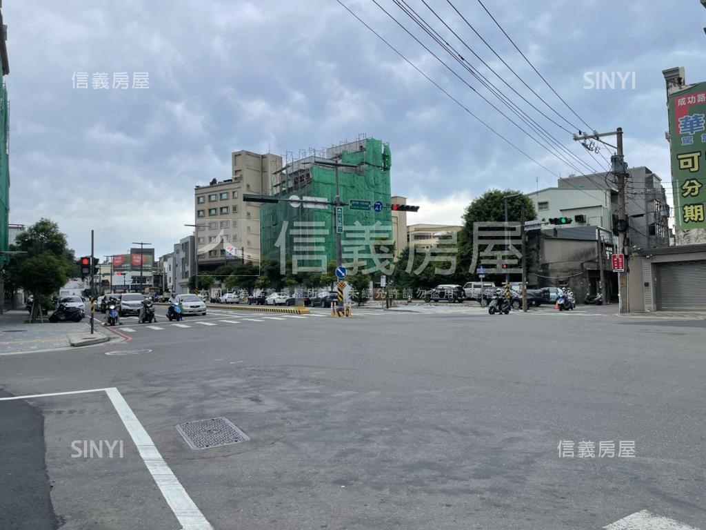 澹寧居臨路透天住店房屋室內格局與周邊環境