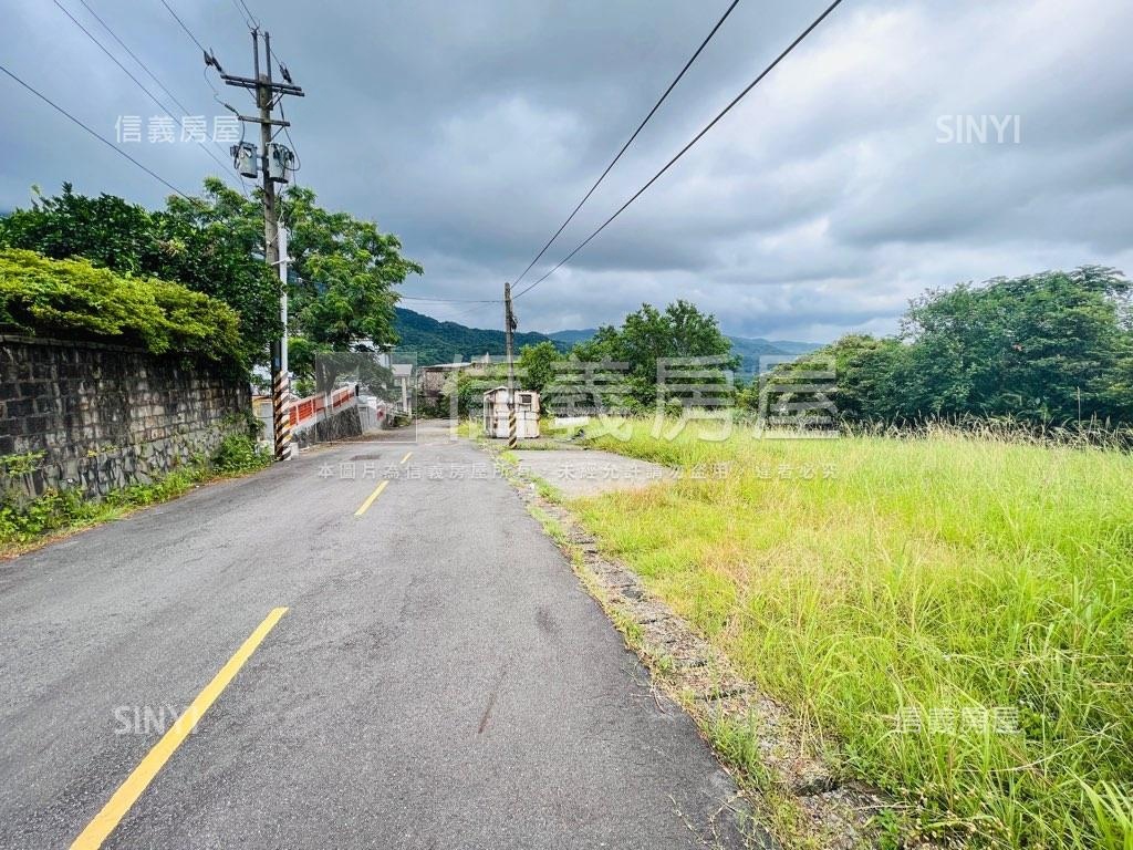 亞洲山城２３５坪林業用地房屋室內格局與周邊環境