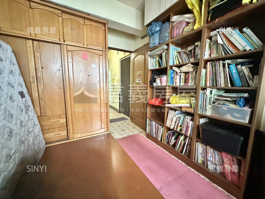 近科工館學區公寓４樓房屋室內格局與周邊環境