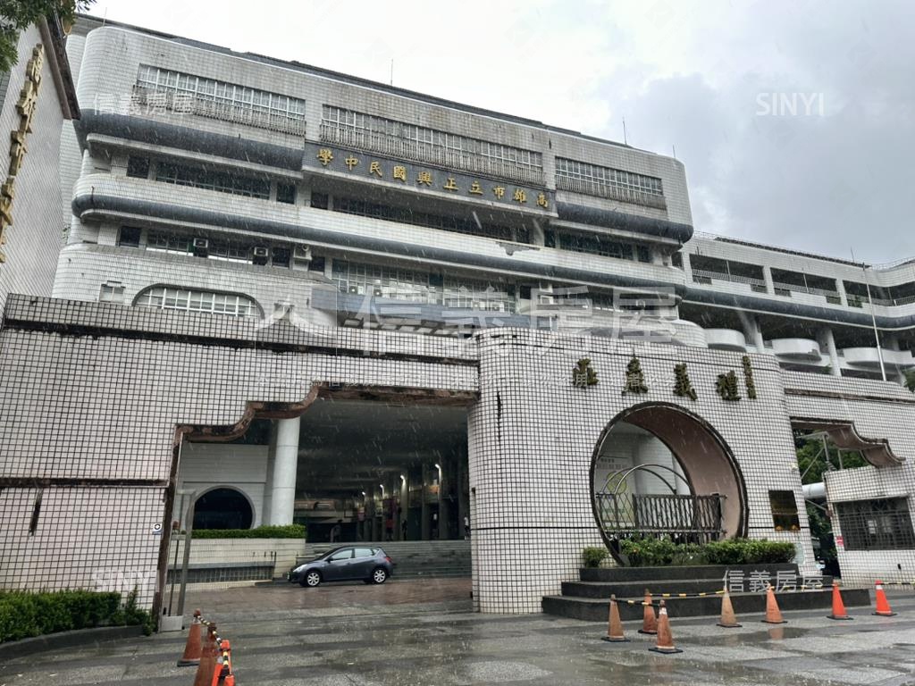 近科工館學區公寓４樓房屋室內格局與周邊環境