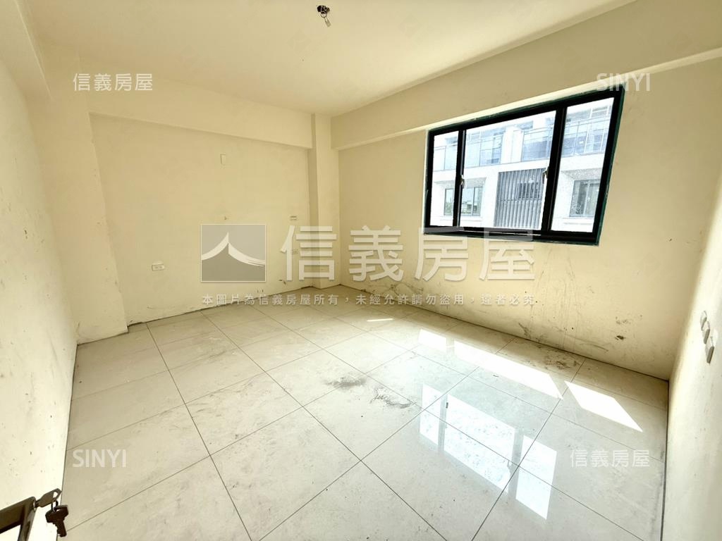 花壇全新大面寬透天房屋室內格局與周邊環境