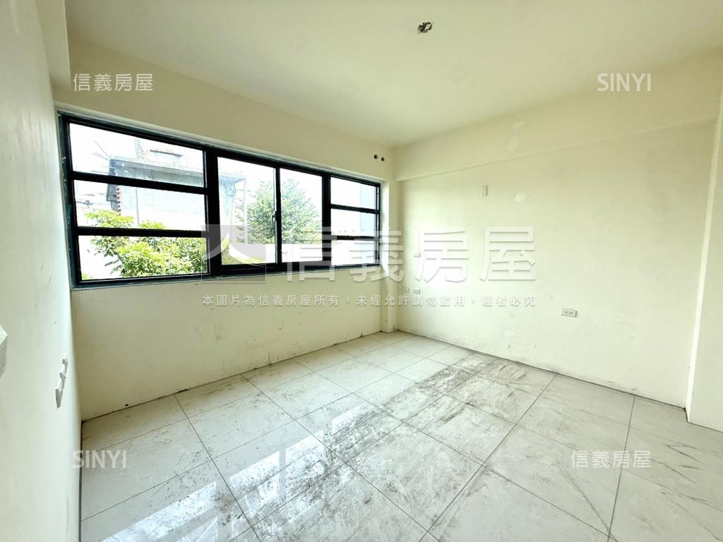 花壇全新大面寬透天房屋室內格局與周邊環境