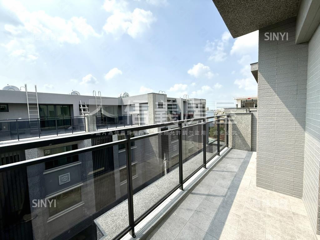 花壇全新大面寬透天房屋室內格局與周邊環境