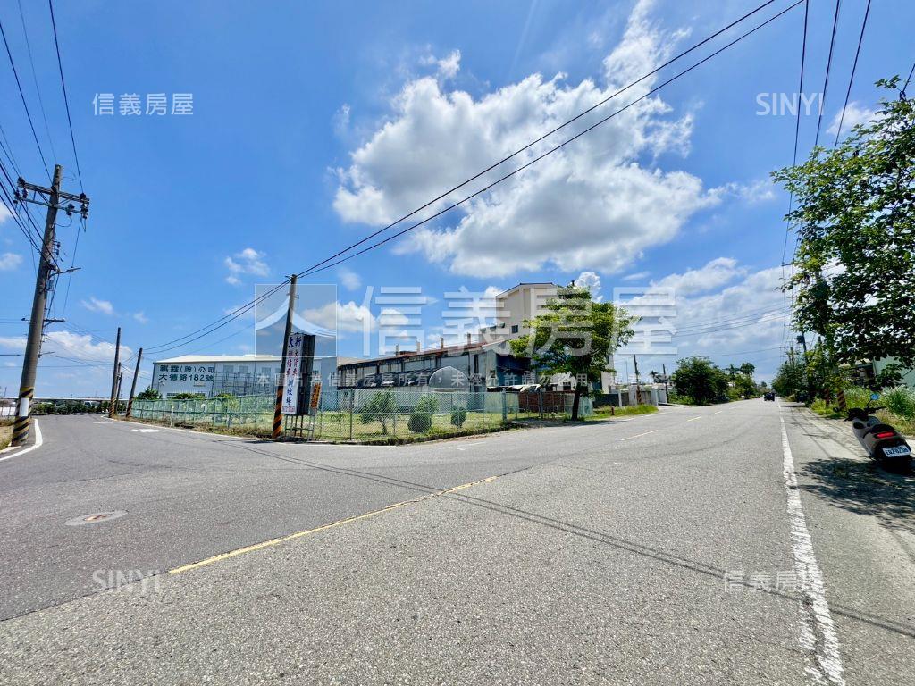 新化北勢三面臨路方正農地房屋室內格局與周邊環境
