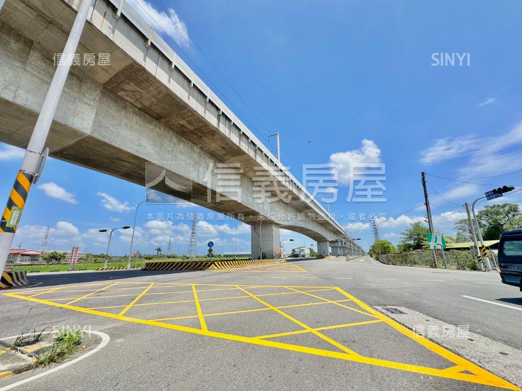 新化北勢三面臨路方正農地房屋室內格局與周邊環境