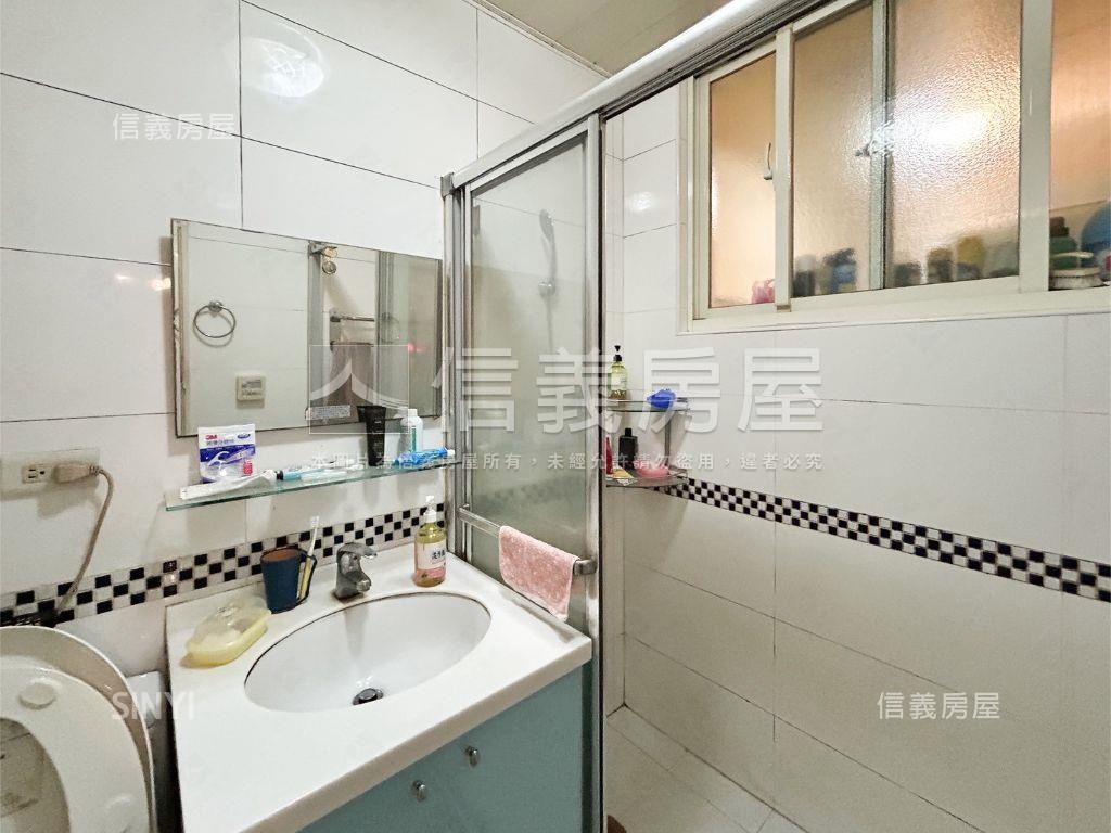 近汐止火車站稀有２樓房屋室內格局與周邊環境