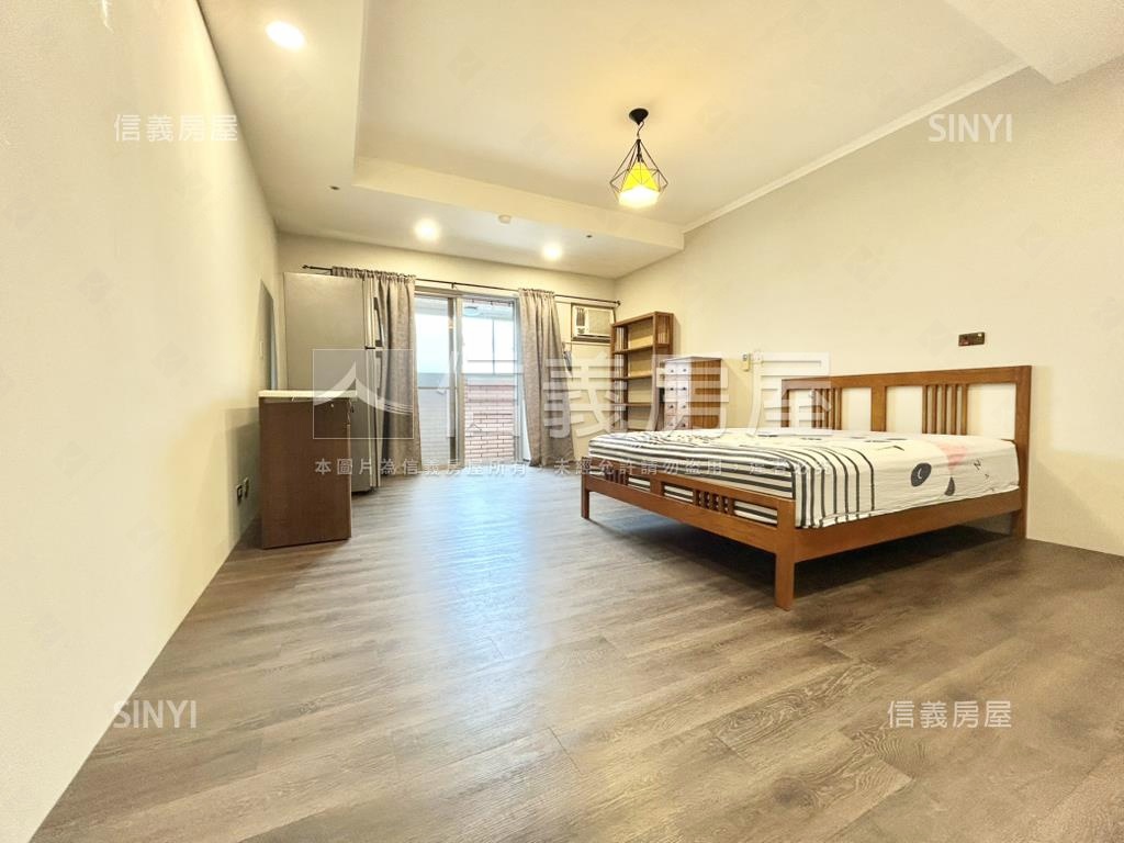 花園廣埸。高樓景觀美屋房屋室內格局與周邊環境